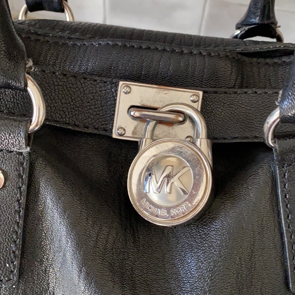 Michael Kors black tote - Picture 8 of 13
